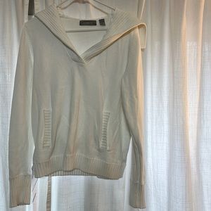 Liz Claiborne XL sweater. White.